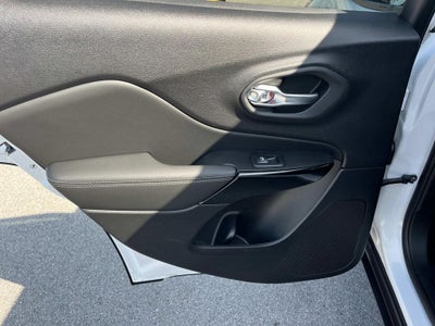 2023 Jeep Cherokee Altitude
