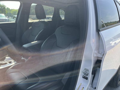 2023 Jeep Cherokee Altitude