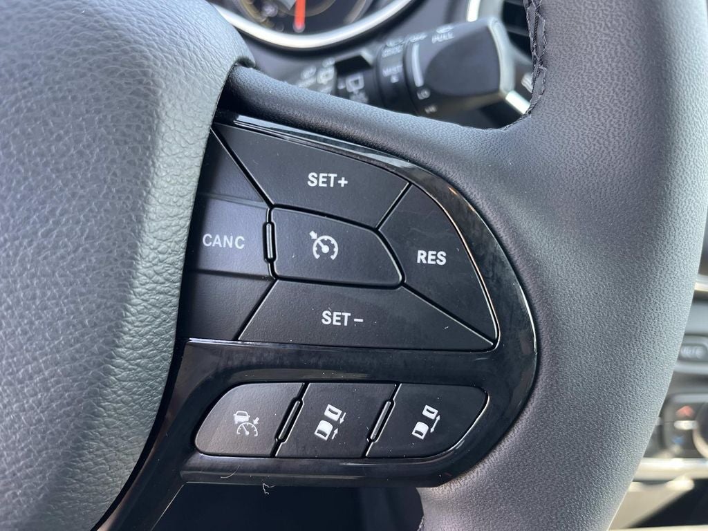 2023 Jeep Cherokee Altitude