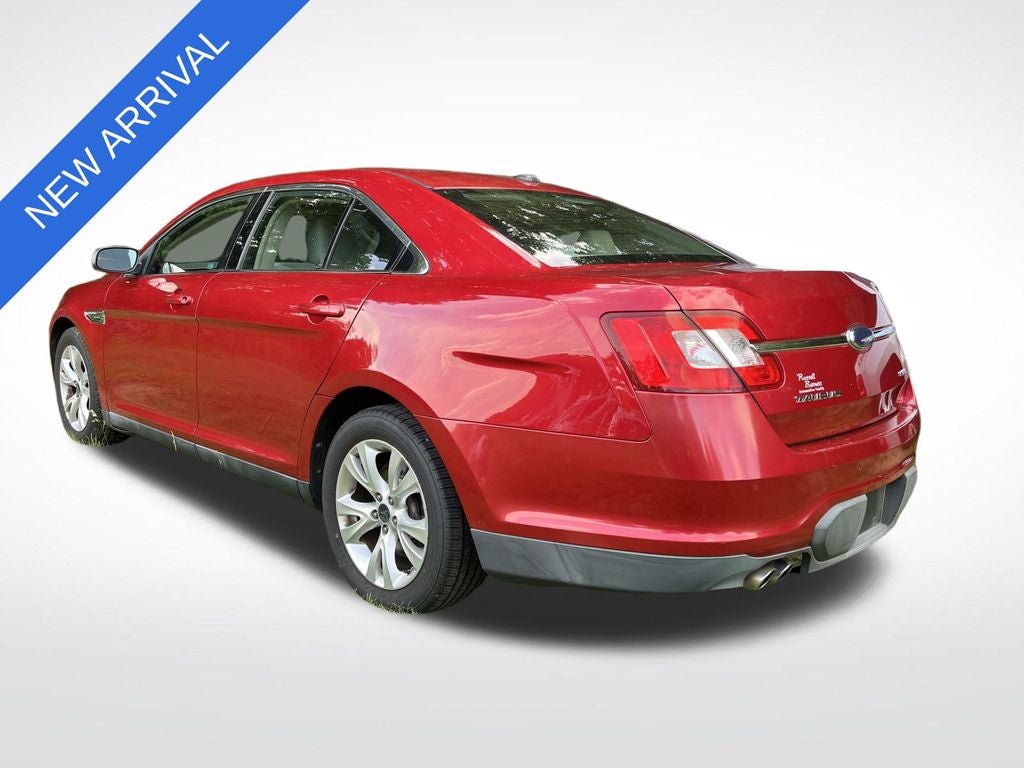 2010 Ford Taurus SEL