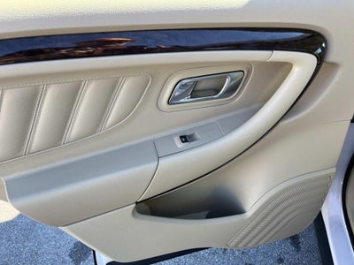 2019 Ford Taurus Limited