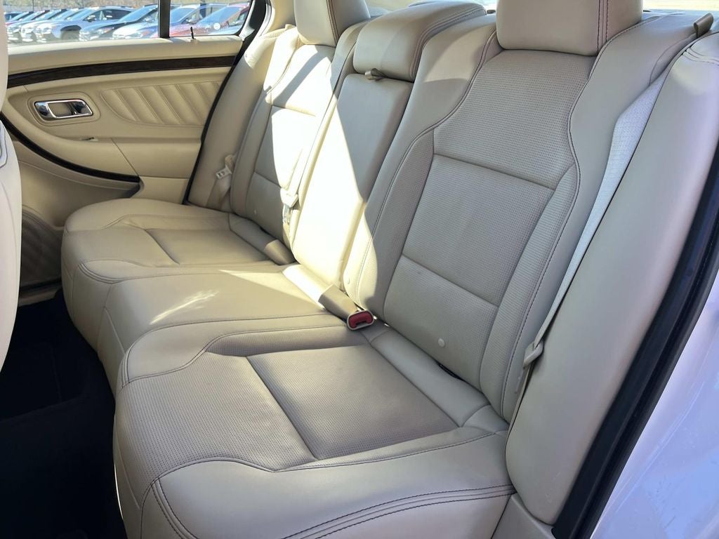 2019 Ford Taurus Limited