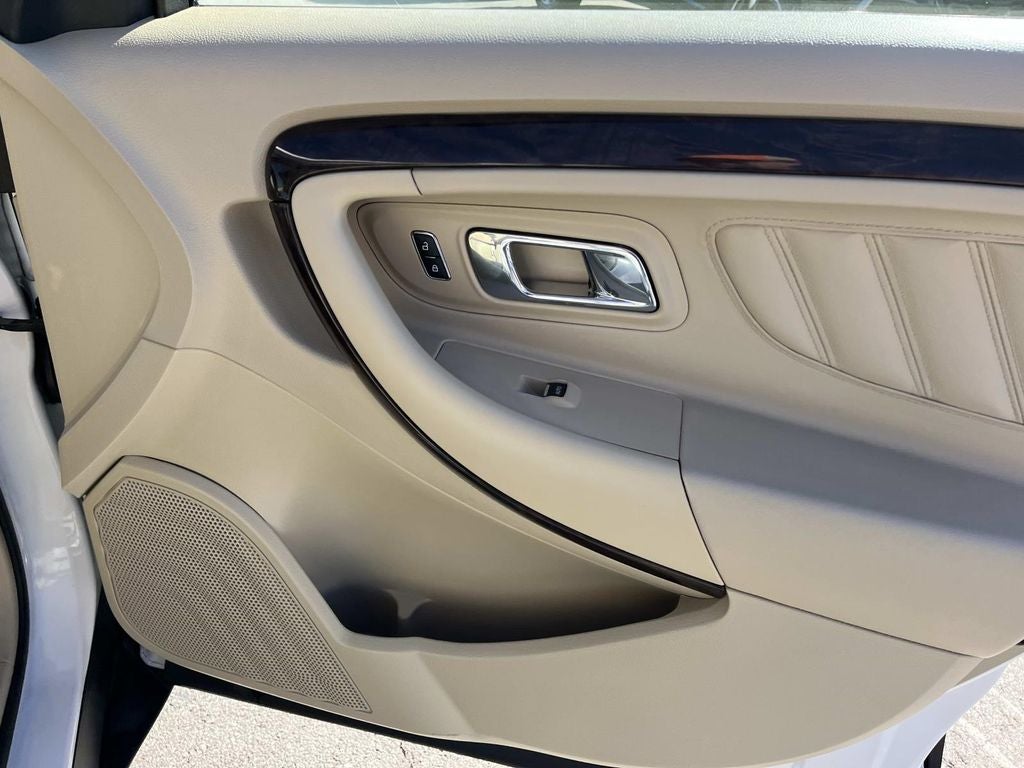 2019 Ford Taurus Limited