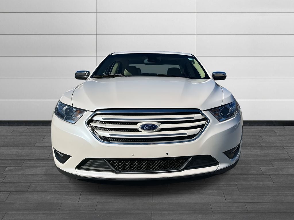 2019 Ford Taurus Limited
