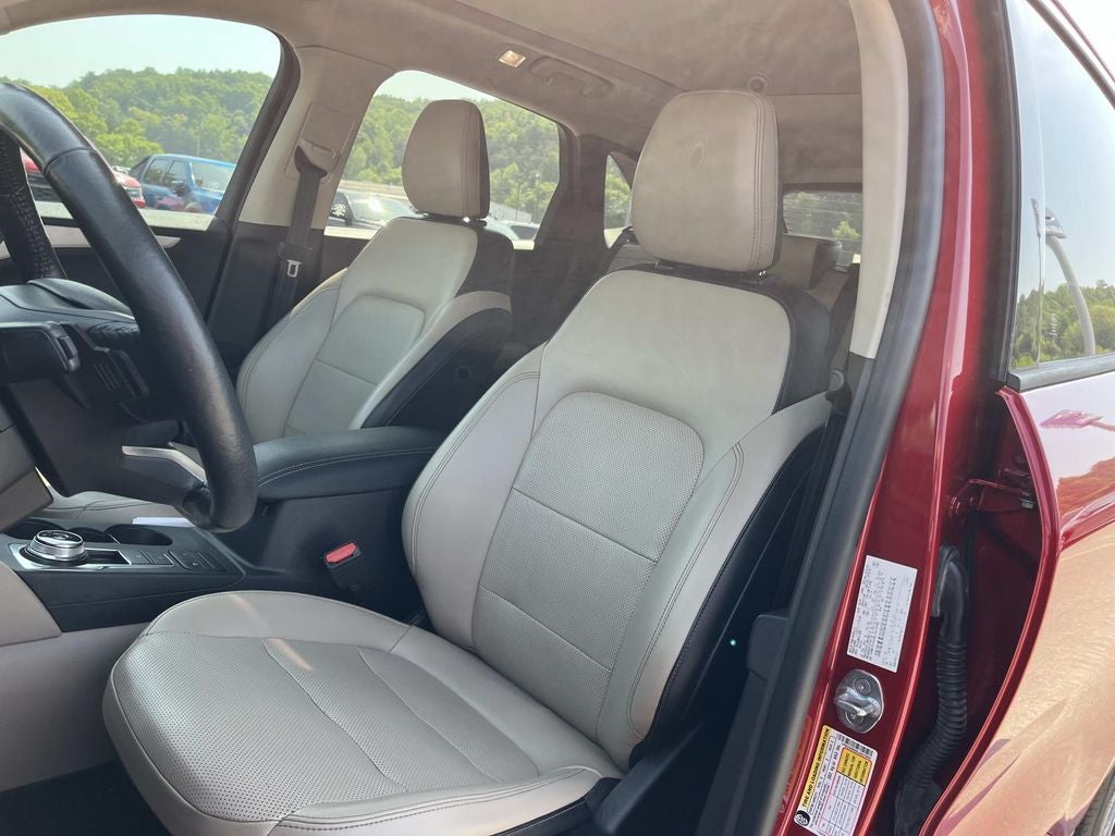 2020 Ford Escape SEL