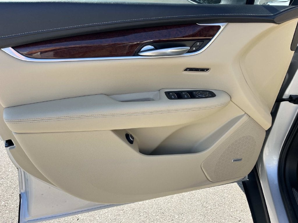 2018 Cadillac XT5 Luxury