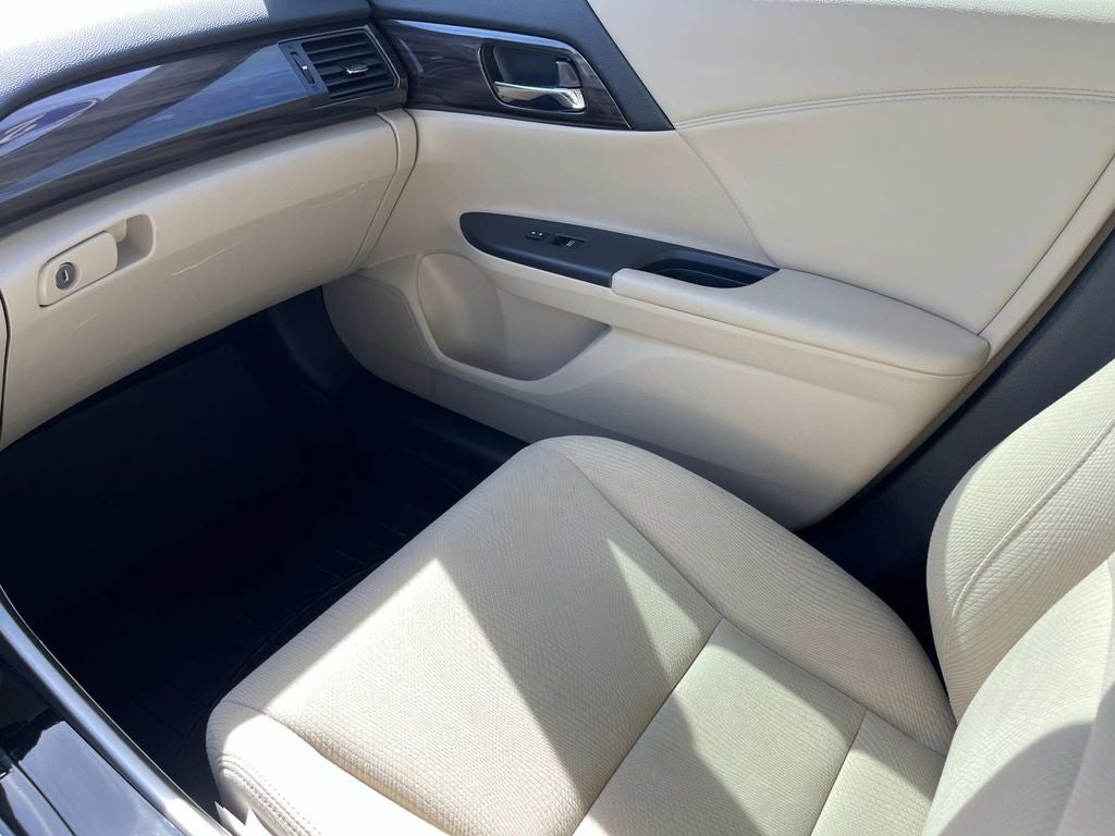 2017 Honda Accord EX