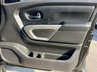 2017 Nissan Titan PRO-4X