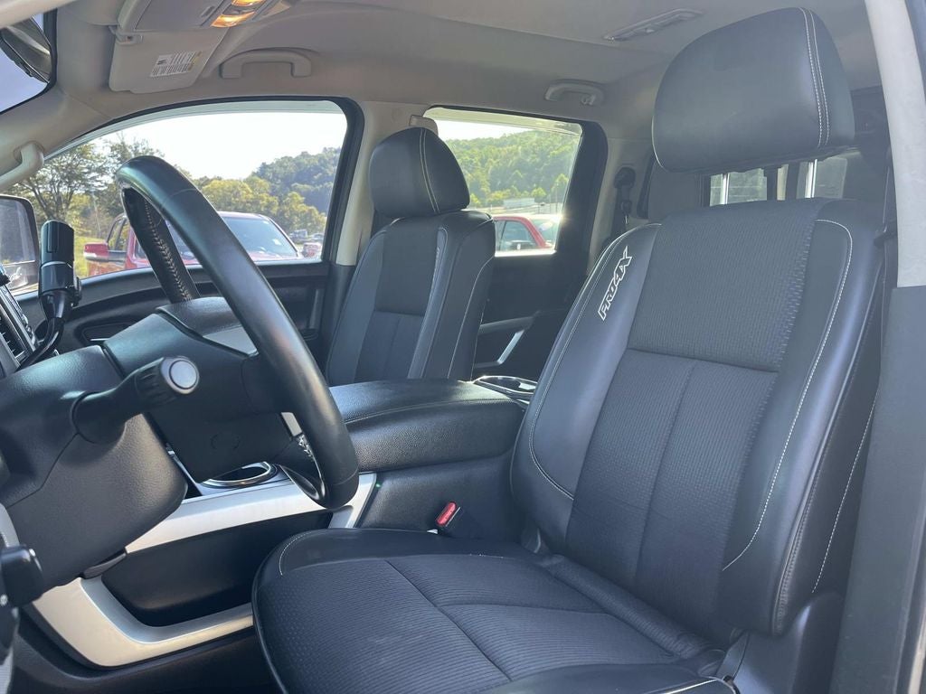 2017 Nissan Titan PRO-4X