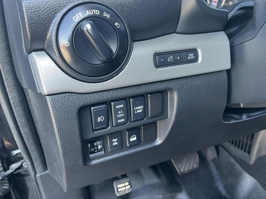 2017 Nissan Titan PRO-4X