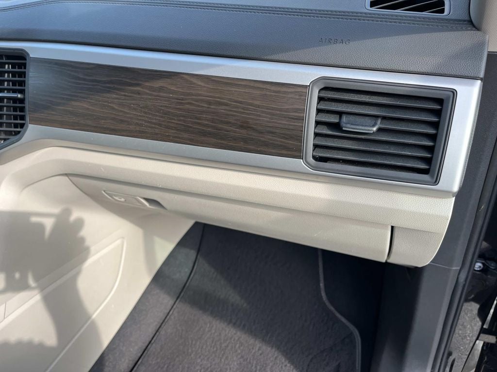 2023 Volkswagen Atlas 2.0T SE