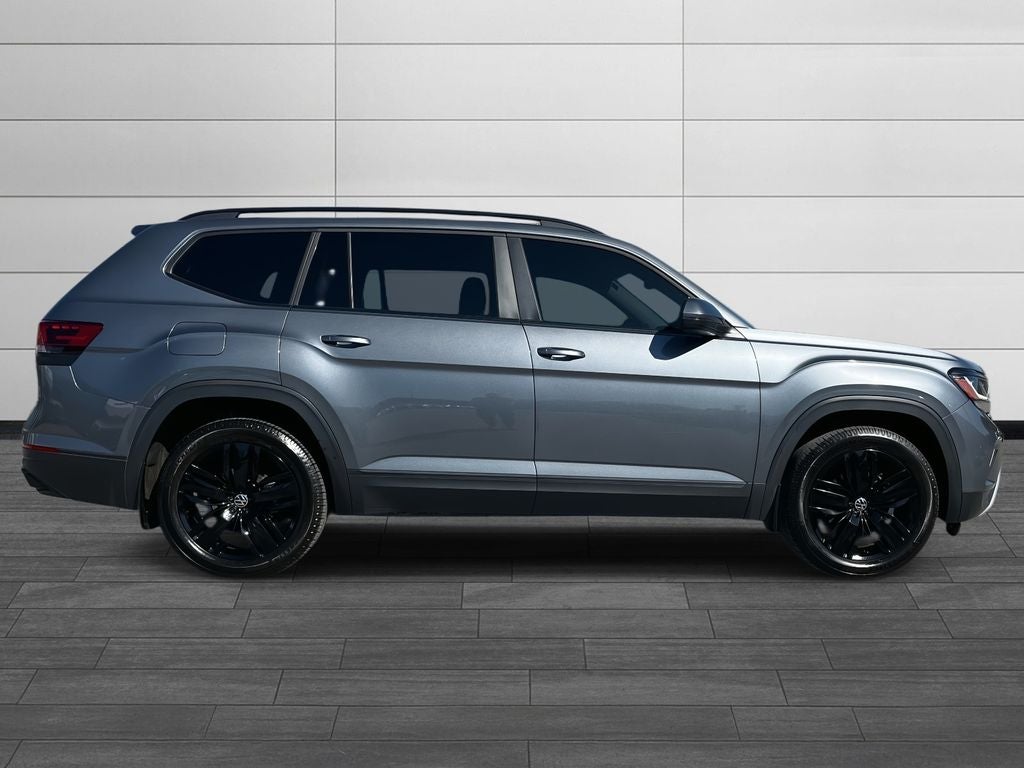2023 Volkswagen Atlas 2.0T SE w/Technology
