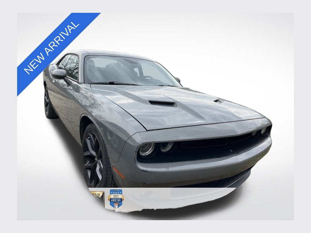 2019 Dodge Challenger SXT
