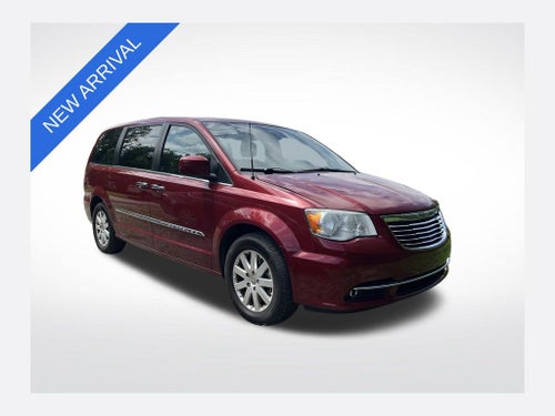 2016 Chrysler Town & Country Touring
