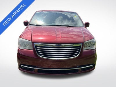 2016 Chrysler Town & Country Touring
