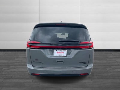 2023 Chrysler Pacifica Limited