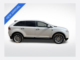2013 Lincoln MKX Base