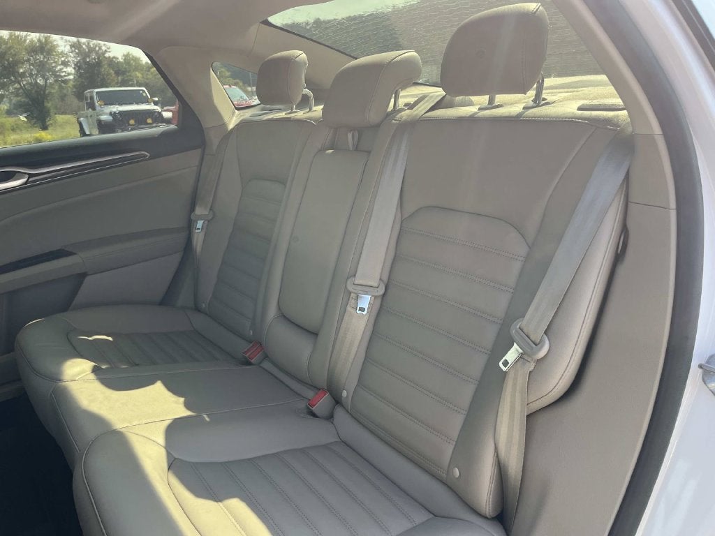 2018 Ford Fusion Hybrid SE