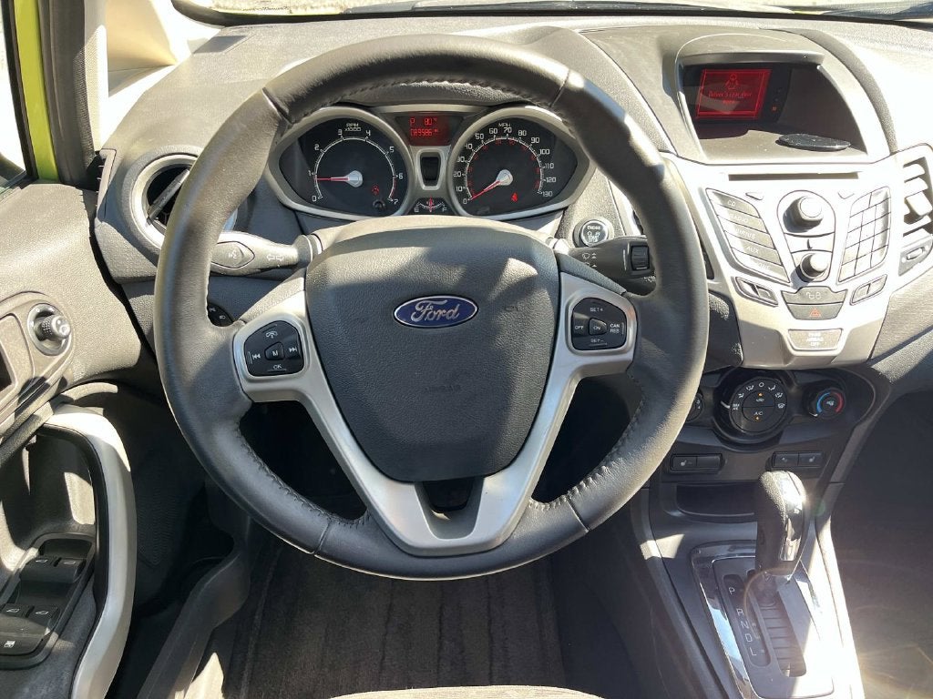 2011 Ford Fiesta SES