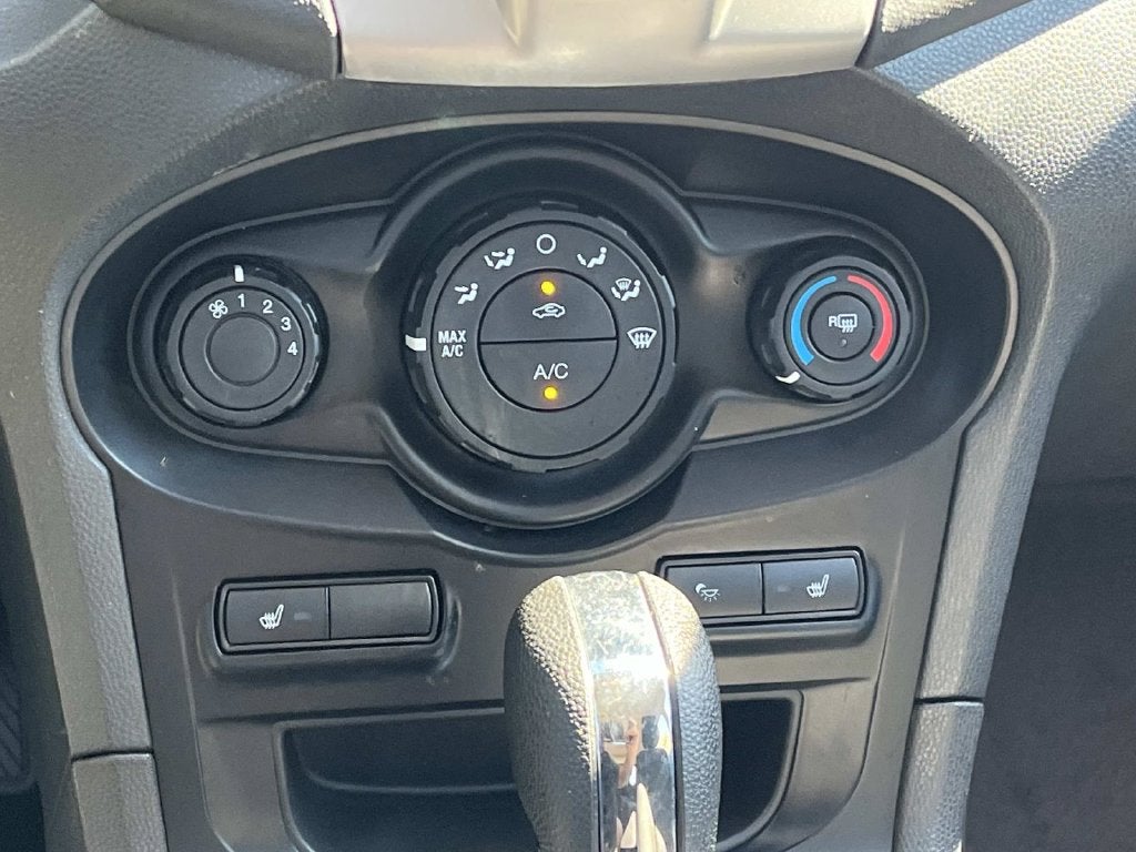 2011 Ford Fiesta SES