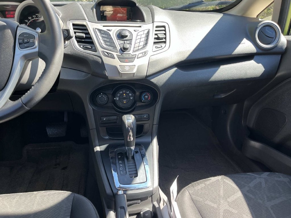 2011 Ford Fiesta SES