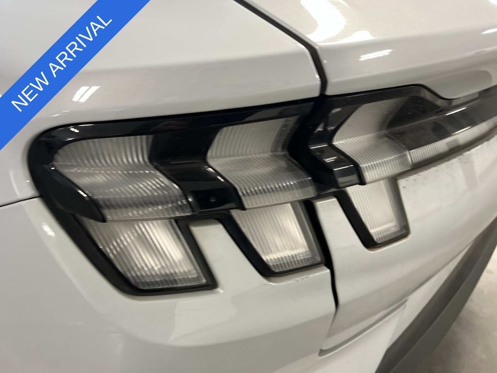 2022 Ford Mustang Mach-E Select