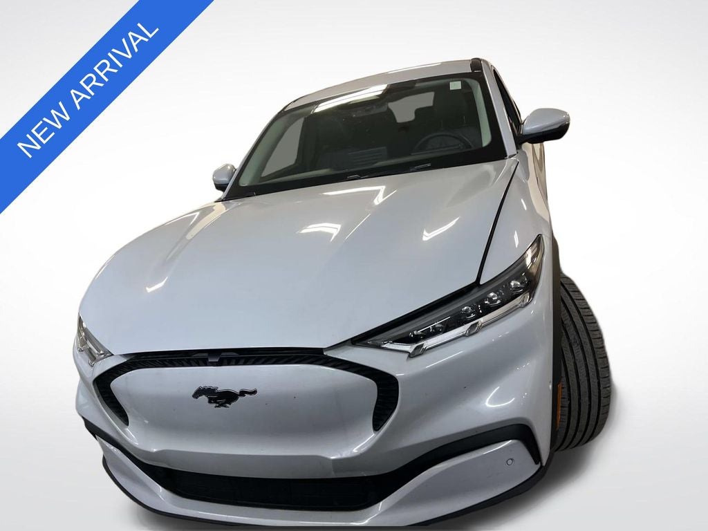2022 Ford Mustang Mach-E Select