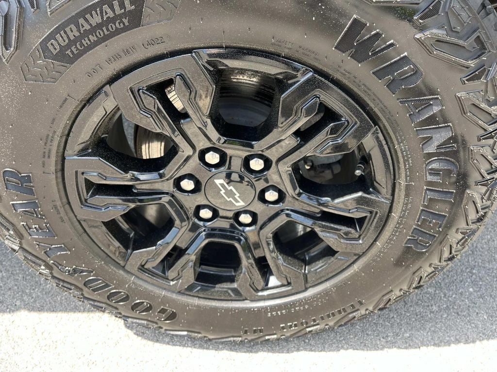 2023 Chevrolet Silverado 1500 ZR2