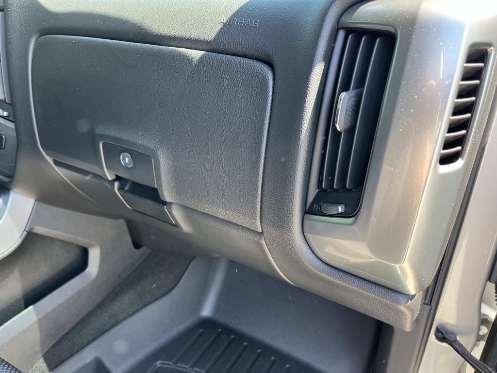 2017 Chevrolet Silverado 1500 LT LT2