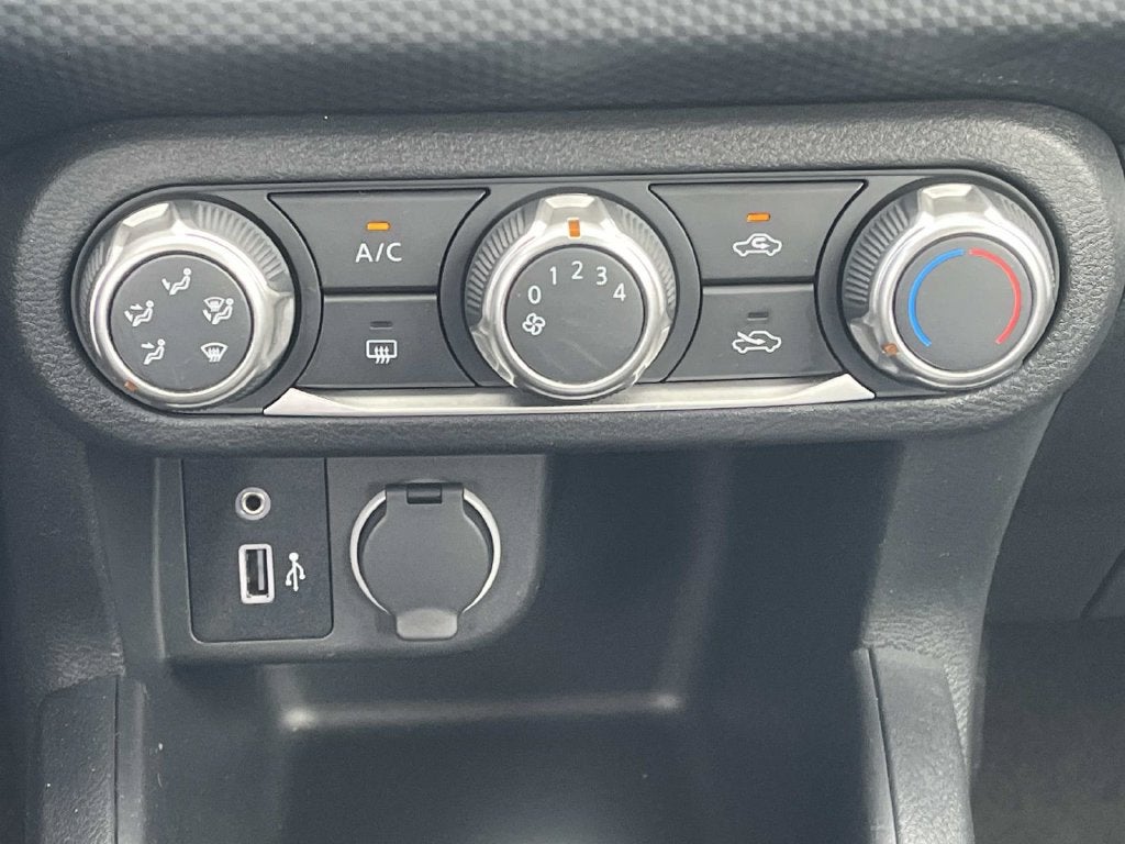 2023 Nissan Kicks S