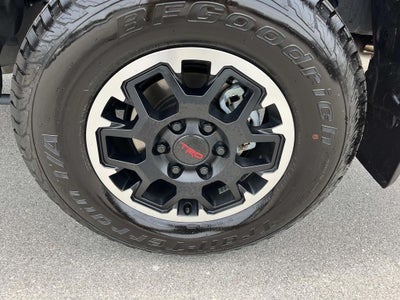 2025 Toyota Tacoma TRD Off-Road