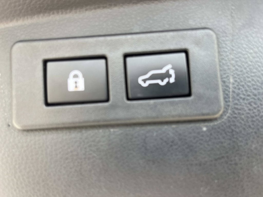 2023 Subaru Outback Touring