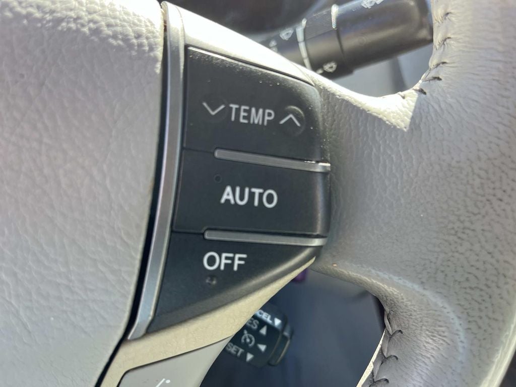 2011 Toyota Avalon Limited