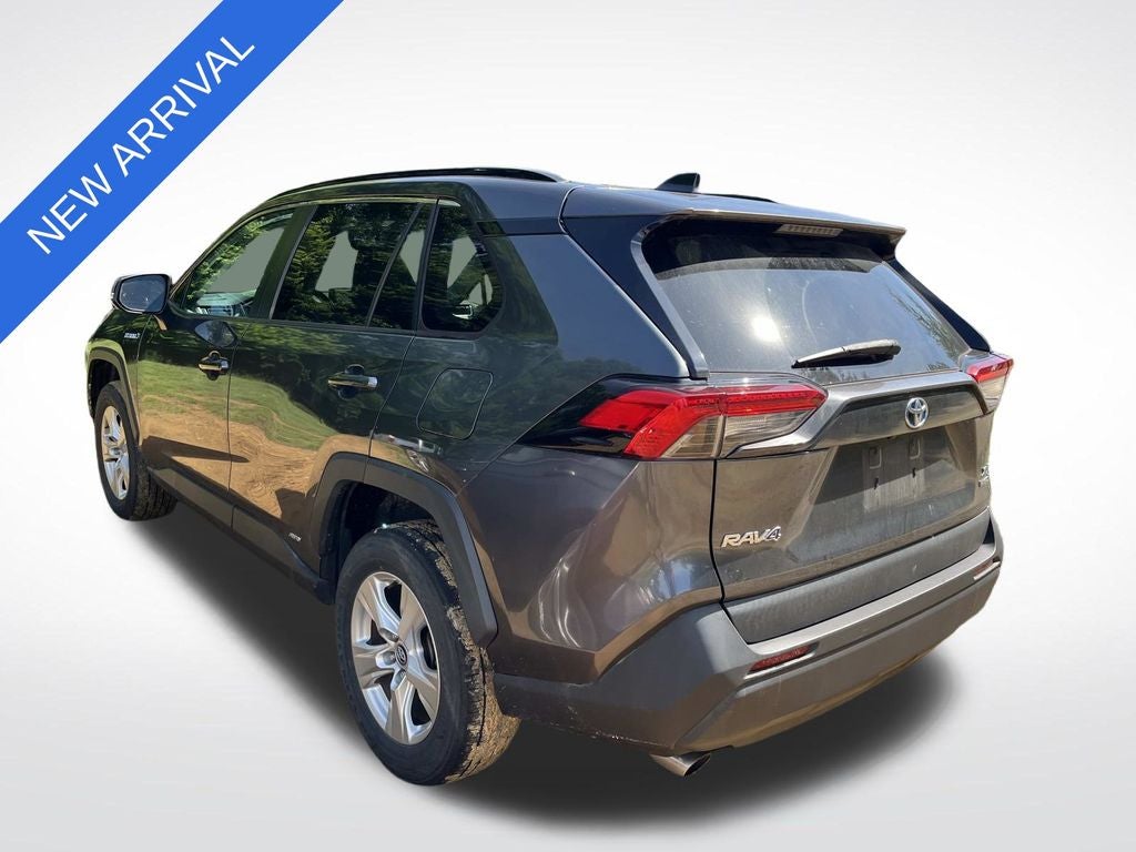 2020 Toyota RAV4 Hybrid XLE
