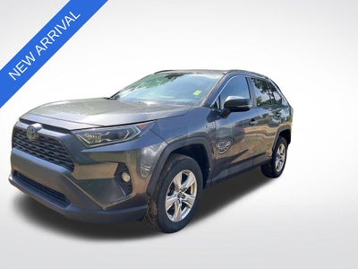 2020 Toyota RAV4 Hybrid XLE