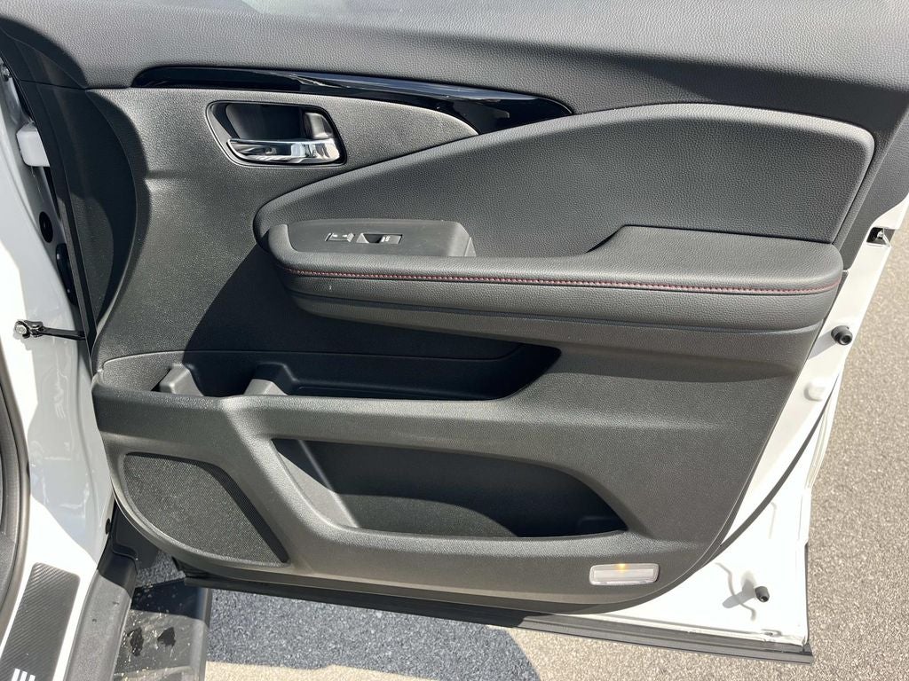 2025 Honda Ridgeline Black Edition