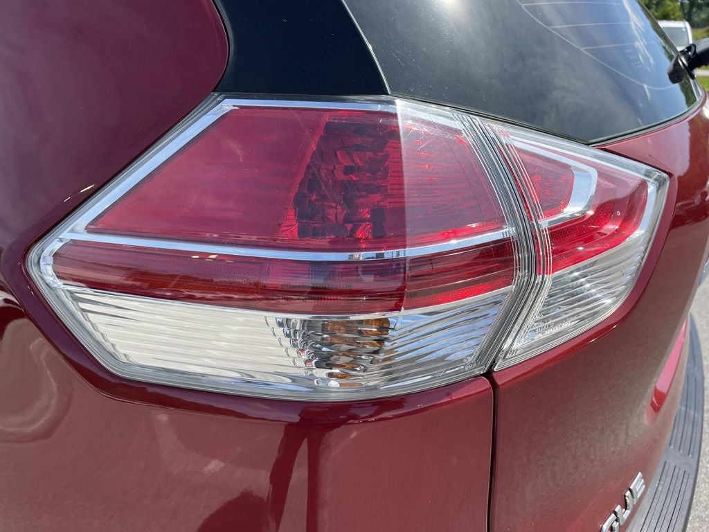 2015 Nissan Rogue S