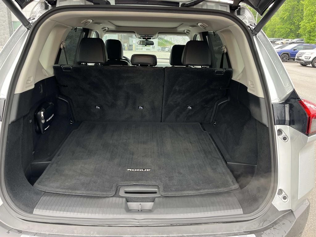2022 Nissan Rogue SV