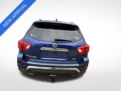 2020 Nissan Pathfinder S