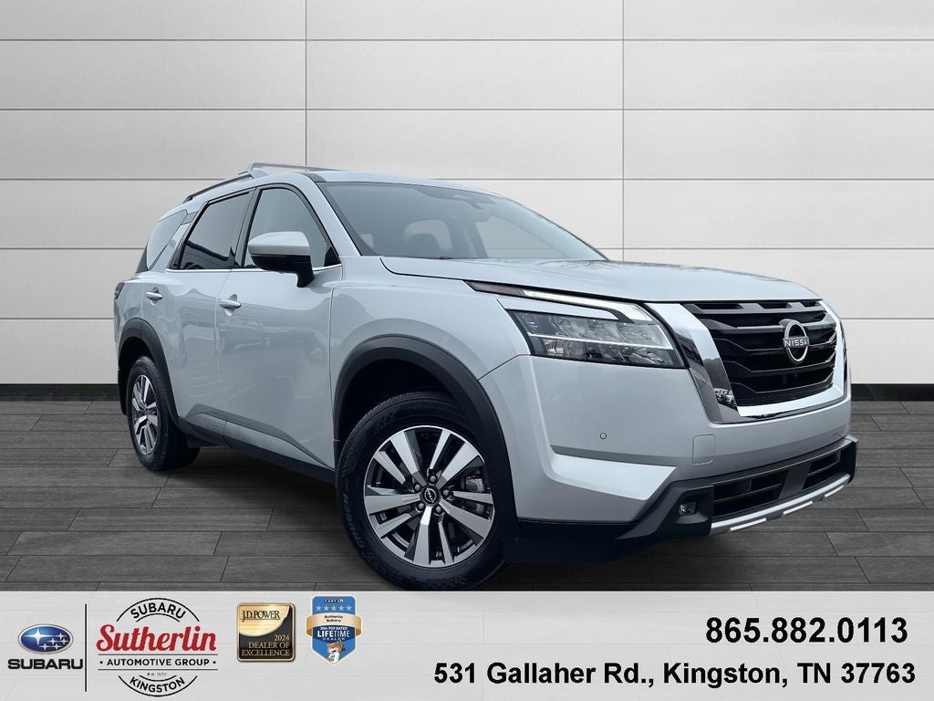 2024 Nissan Pathfinder SL