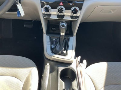 2019 Hyundai Elantra SEL