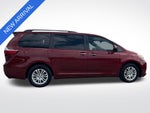 2015 Toyota Sienna XLE Premium 8 Passenger