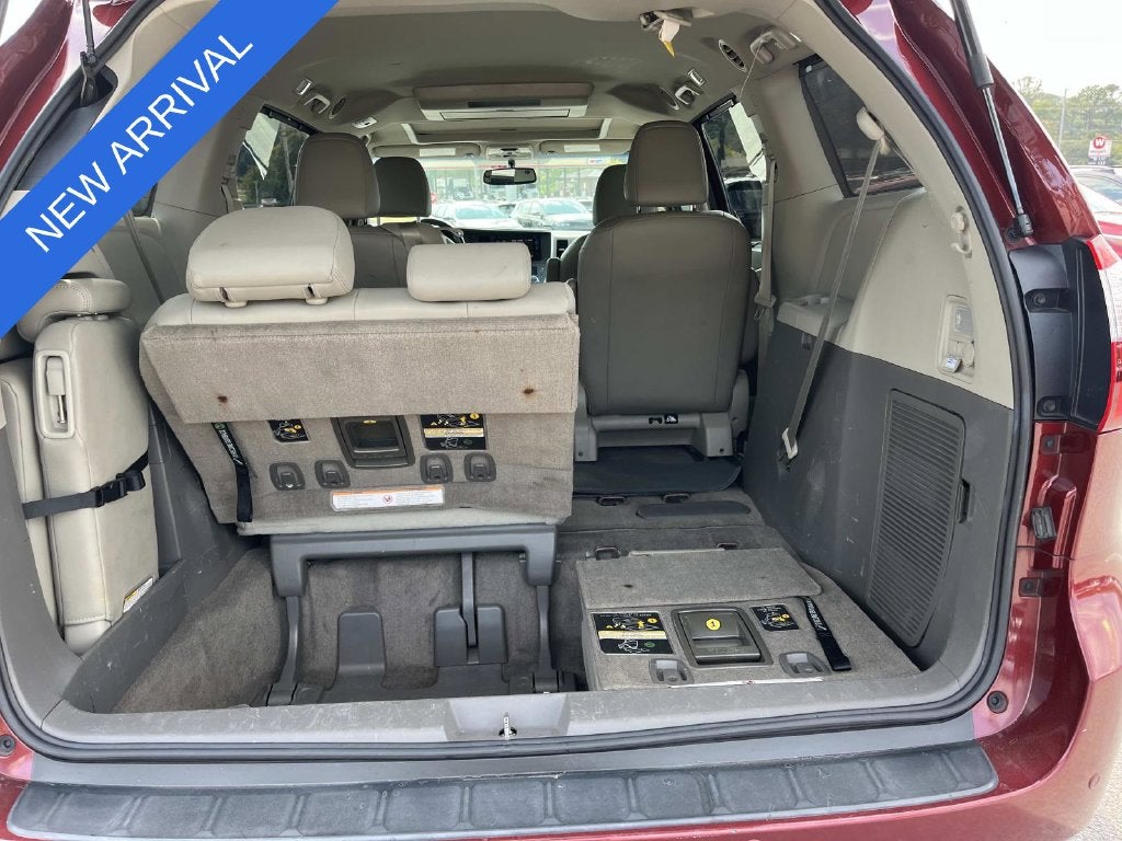 2015 Toyota Sienna XLE Premium 8 Passenger