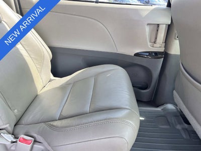 2015 Toyota Sienna XLE Premium 8 Passenger
