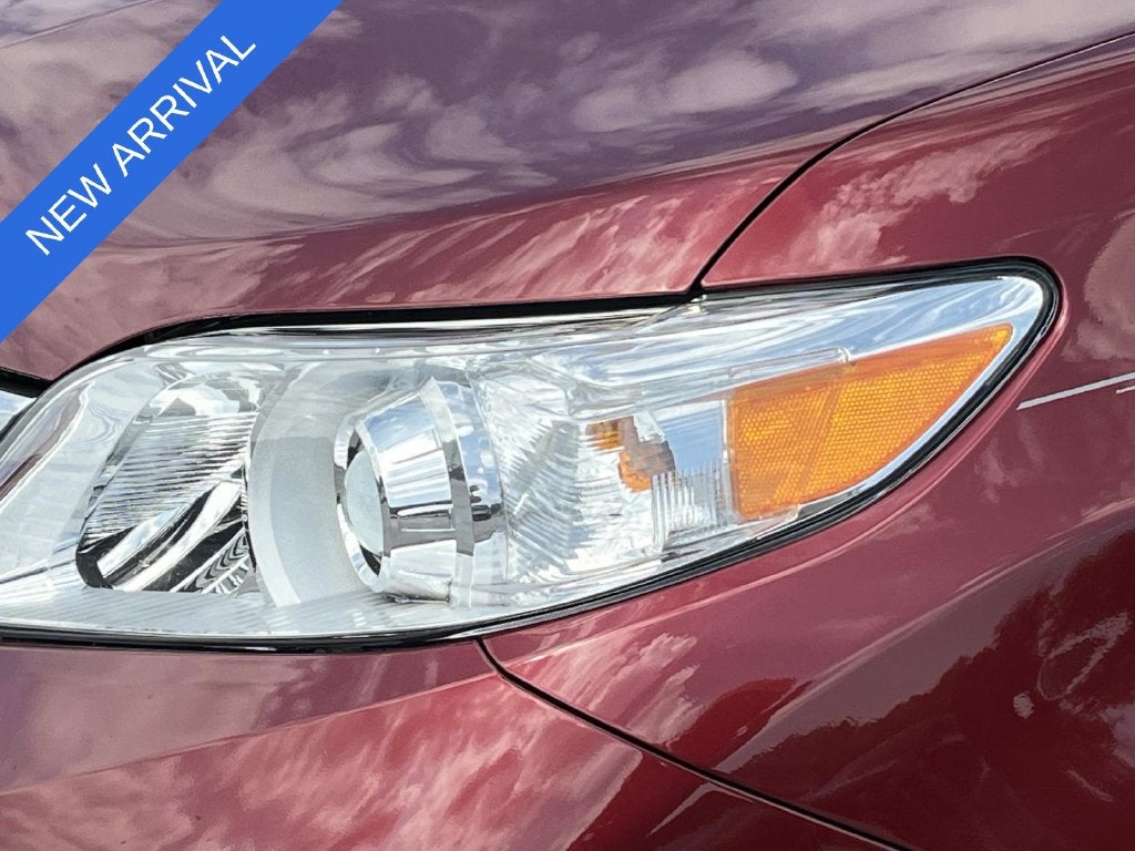 2015 Toyota Sienna XLE Premium 8 Passenger