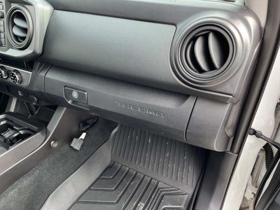 2016 Toyota Tacoma SR