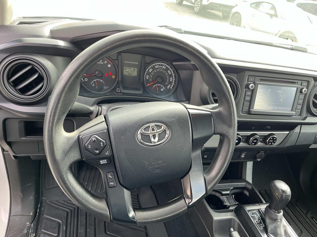 2016 Toyota Tacoma SR