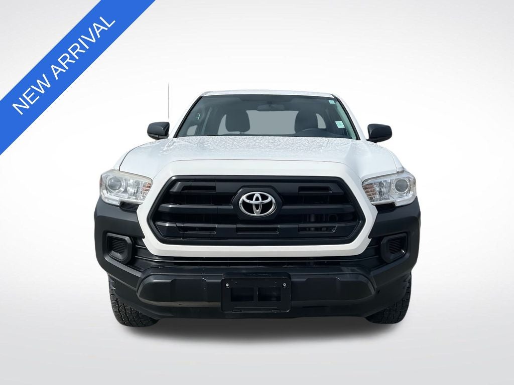 2016 Toyota Tacoma SR