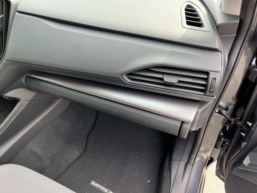 2025 Subaru Impreza Base