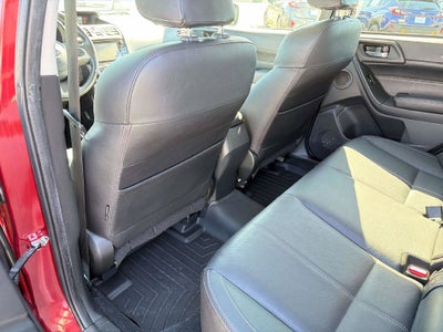2017 Subaru Forester 2.5i Touring